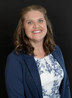 Rachel Henley Headshot